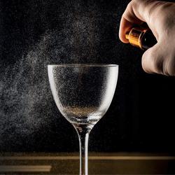 Zdjęcie do “Rona Kieliszek koktajlowy Classic Cocktails Vitage 160 ml - kod 651504333”.
