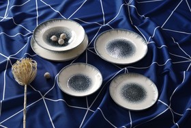 Zdjęcie do “Fine Dine Talerz trójkątny Infinity 210x210 mm - kod 769188”.