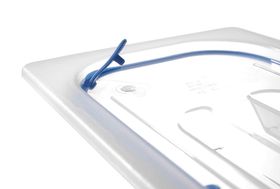 Zdjęcie do “Pokrywa do pojemników GN 1/6 z polipropylenu z uszczelką - kod 881842”.