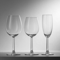 Zdjęcie do “Fine Dine Kieliszek do wina Volare Banquet 320 ml - kod  781869”.