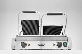 Zdjęcie do “Grill kontaktowy podwójny - góra i dół ryflowane kod 263709”.