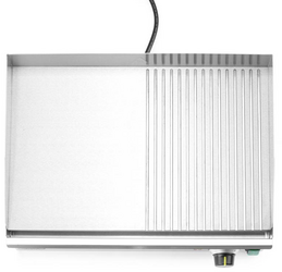 Zdjęcie do “Płyta grillowa Kitchen Line w połowie ryflowana 2400 W - kod 154946”.