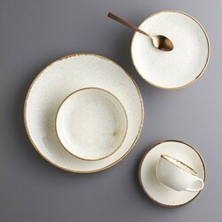 Zdjęcie do “Fine Dine Półmisek owalny Sand 240x190 mm- kod 04ALM001574”.