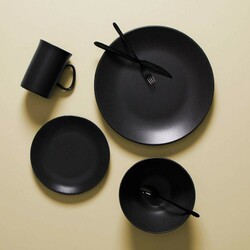 Zdjęcie do “Fine Dine Talerz trójkątny Coal 270 mm- kod 04ALM007016”.