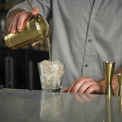 Zdjęcie do “Barfly Miarka barmańska w stylu japońskim Diamond Lettice 30/60 ml złota - kod M37202GD”.