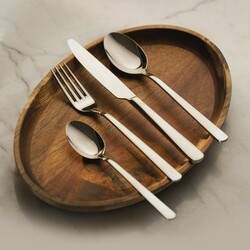 Zdjęcie do “Fine Dine Łyżka stołowa Adria, OVE, 196 mm - kod 766200”.