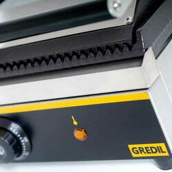 Zdjęcie do “Stalgast kontakt grill podwójny, Gredil, P 3.6 kW, U 230 V kod S742020”.