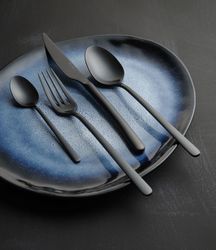 Zdjęcie do “Fine Dine Widelczyk do ciasta Amarone Black, OVE, 153 mm - kod 764909”.