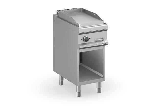 Zdjęcie do “MBM Płyta grillowa elektryczna, na podstawie z trzech stron zamkniętej 400x700 - gładka, Magistra Plus 700 kod MFTE74AL”.