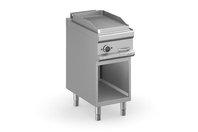 Zdjęcie do “MBM Płyta grillowa elektryczna, na podstawie z trzech stron zamkniętej 400x700 - ryflowana, Magistra Plus 700 kod MFTE74AR”.