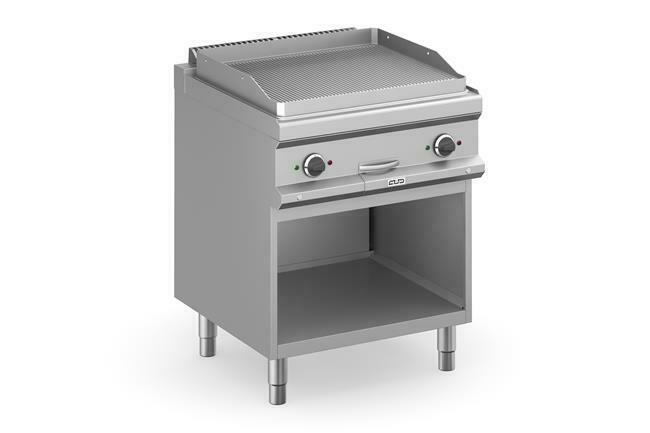 Zdjęcie do “MBM Płyta grillowa elektryczna, na podstawie z trzech stron zamkniętej 700x700 - ryflowana, Magistra Plus 700 kod MFTE77AR”.