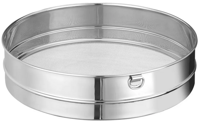 Zdjęcie do “Sito do przesiewania mąki śr. 358x(H)76 mm - kod 639320”.