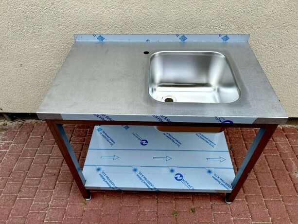 Zdjęcie do “Outlet Hendi Stół ze zlewem po prawej stronie i półką, skręcany 1000x600x(H)850 mm - kod 817018”.