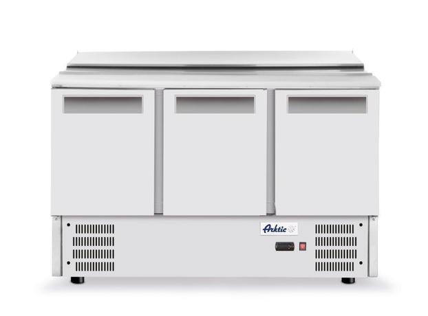 Zdjęcie do “Stół chłodniczy sałatkowy 3- drzwiowy z pokrywą uchylną 368 L - kod 236178”.