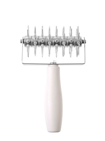 Zdjęcie do “Rolka do ciasta dziurkująca 140x210 mm - kod 515143”.